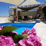 Casa Emilia Villa *